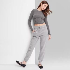 NWT Wild Fable Women's High-Rise Tapered Sweatpants Heather Gray Size Medium